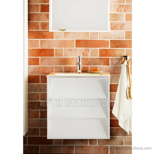 mirrored bathroom vanity